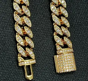 Custom Lock Chain in silver and gold tone