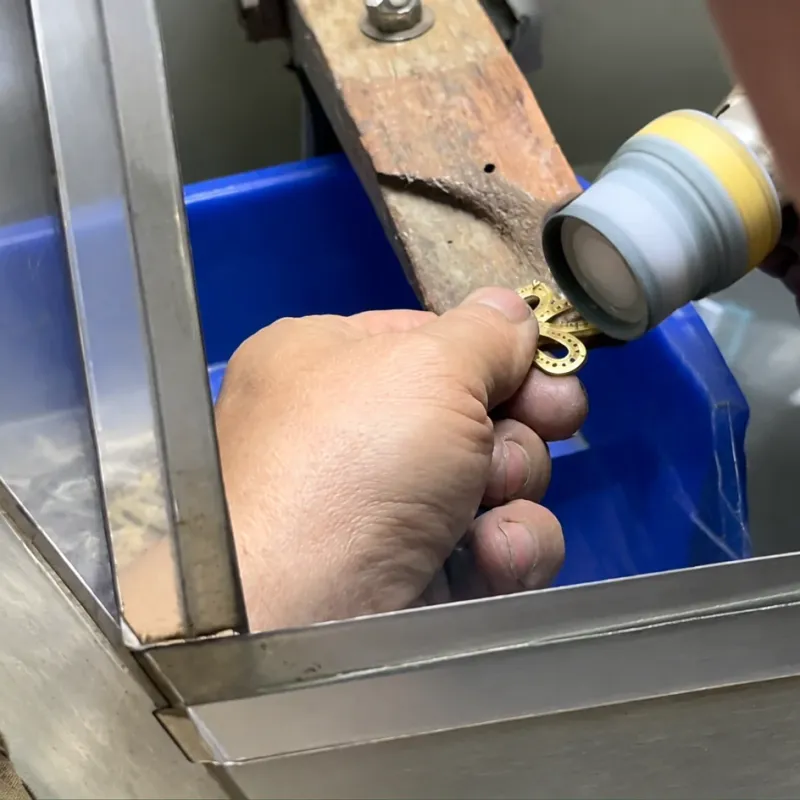 Bench detail finishing and final surface inspection
