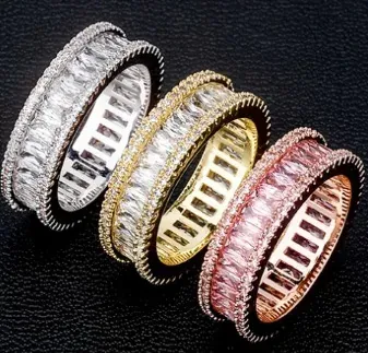 Custom Eternity Ring in mixed-tone with clear stones